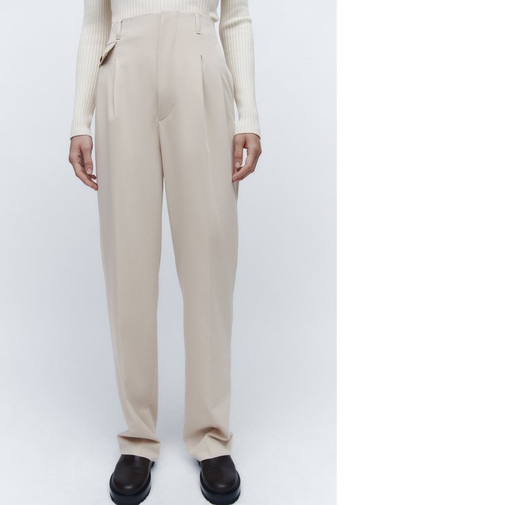 ZARA Women's Size XS Cream Pleated Menswear Style Straight Leg Trouser Pants